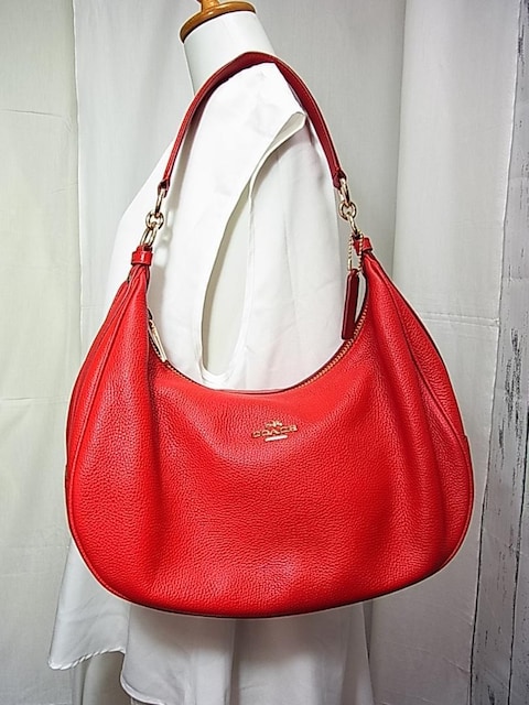 K ɔi COACH R[` 2WAYV_[obO n[[ EW z[{[ F38250  uh 