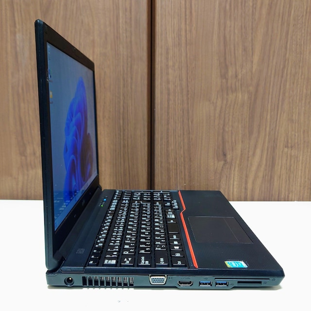 FUJITSU LIFEBOOK Corei7 16GB SSD512GB Windows11 DVD Excel Word  PC{/Ӌ@ 