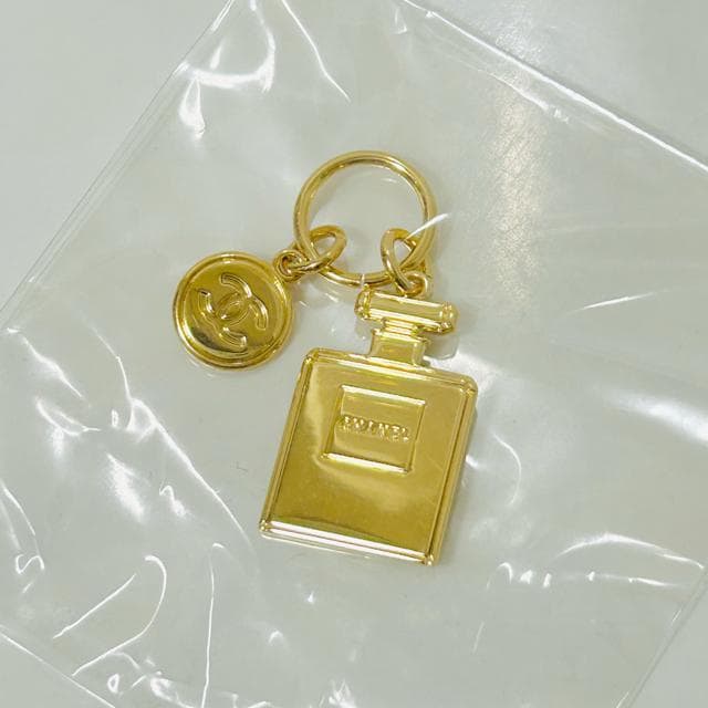 Vi CHANEL Vl zf[  `[ 2_Zbg  uh 