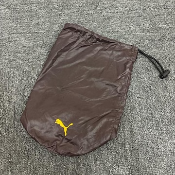  PUMA v[} [