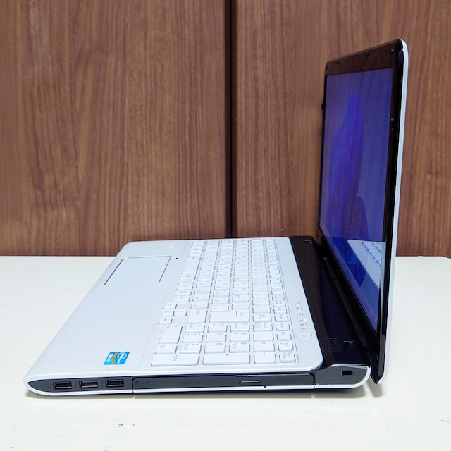 SONY VAIO Corei7 16GB SSD512GB u[C Windows11 Office2024 \j[  PC{/Ӌ@ 