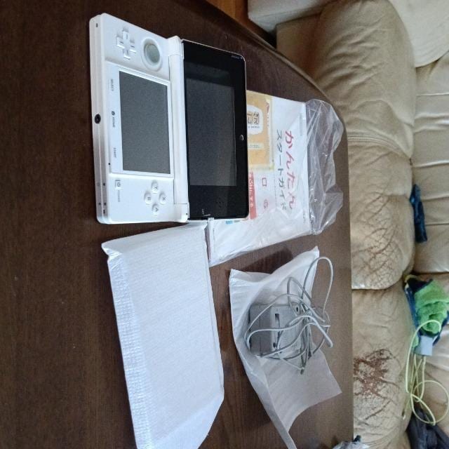 jeh[3ds{  Q[{/\tg 