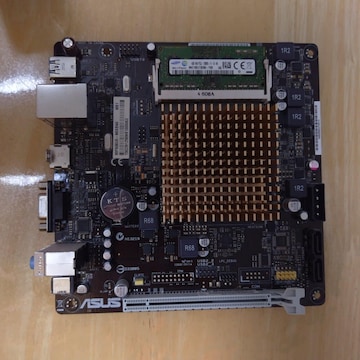 ASUS 90PA06U0-M0XBN0 }U[{[h t Mini-ITXKi