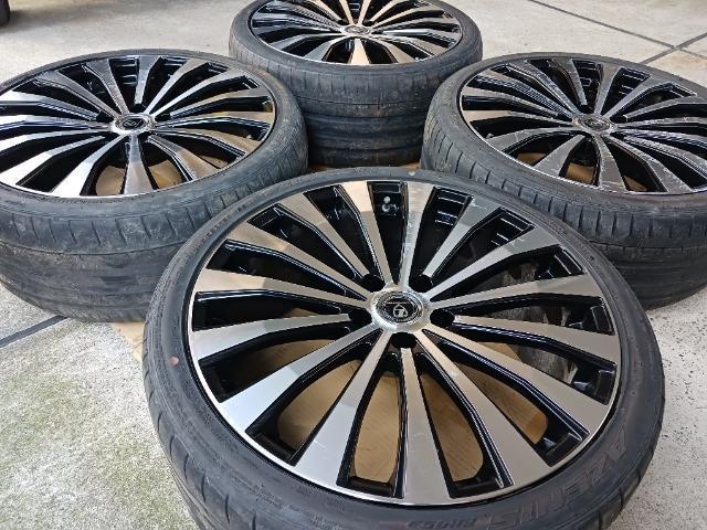 245/35R20 ă^CAA~Zbg  /oCN