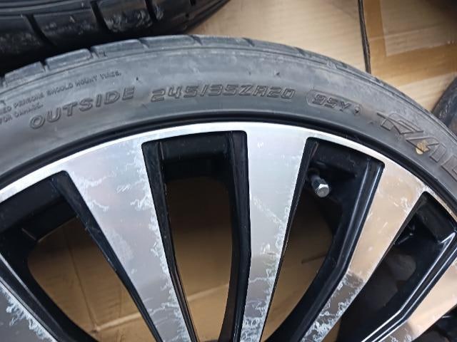 245/35R20 ă^CAA~Zbg  /oCN