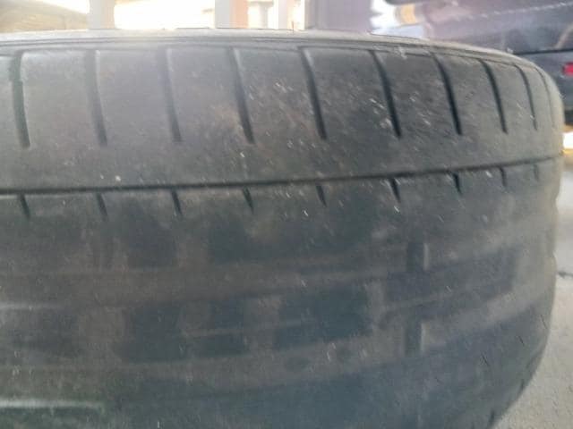 245/35R20 ă^CAA~Zbg  /oCN
