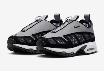 NIKE AIR MAX SNDR