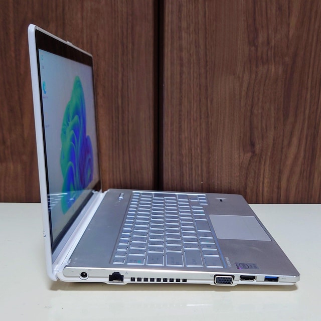 FUJITSU LIFEBOOK Corei5 12GB SSD512GB Windows11 ^b`pl DVD J  PC{/Ӌ@ 