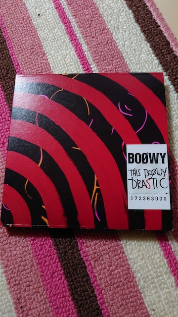 BOOWYxXg   ^gObY 