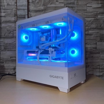 yViQ[~OPCzRyzen7 7800X3D RX9070XT SSD1TB 32GB 850W