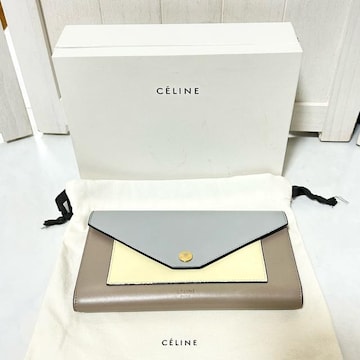 CELINE Z[k gCtH[fbh }`t@NV z
