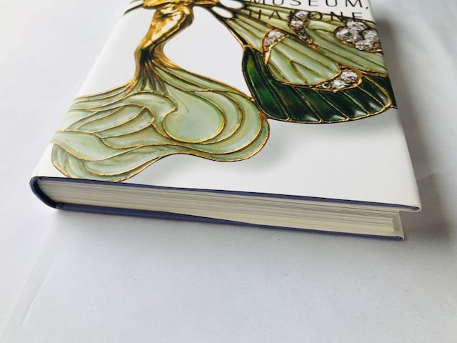 THE COLLECTION OF LALIQUE MUSEUM HAKONE Art Book bNpف@RNV  {/G 