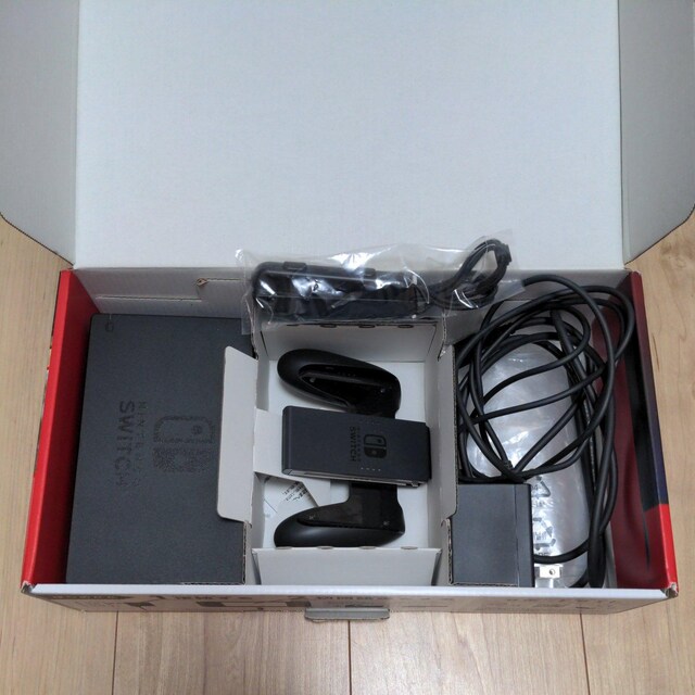 Nintendo Switch jeh[XCb`{́@obe[^