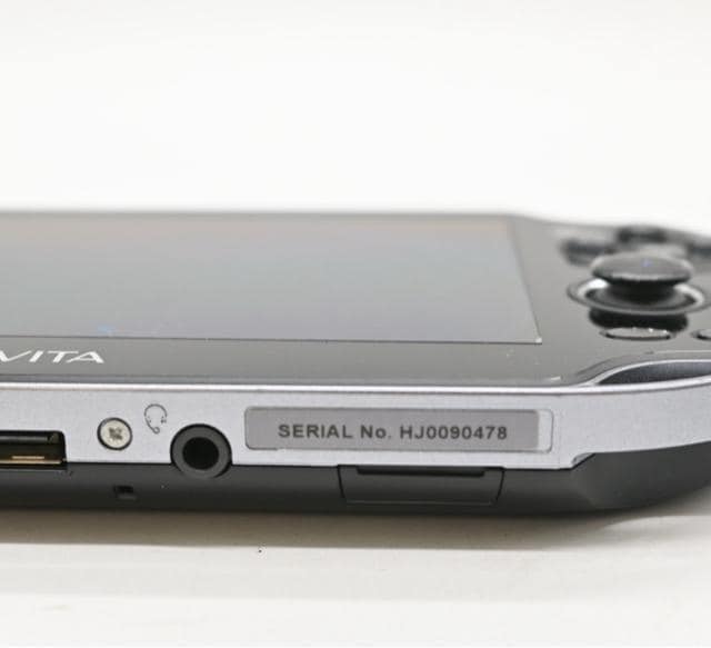 PlayStation Vita Wi]Fif NX^EubN  Q[{/\tg 