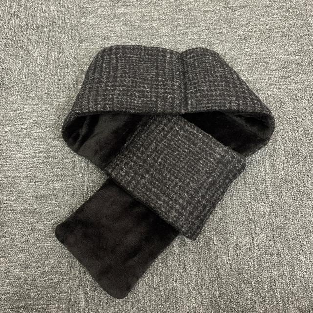 Harris Tweed }t[  uh 