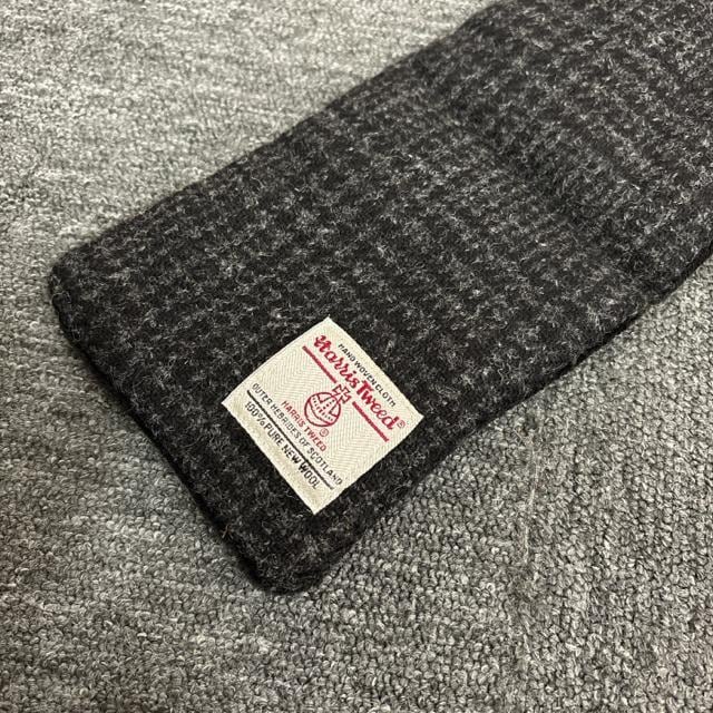  Harris Tweed }t[  uh 