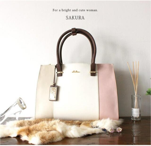 Clelia g[gobO  t@bV 