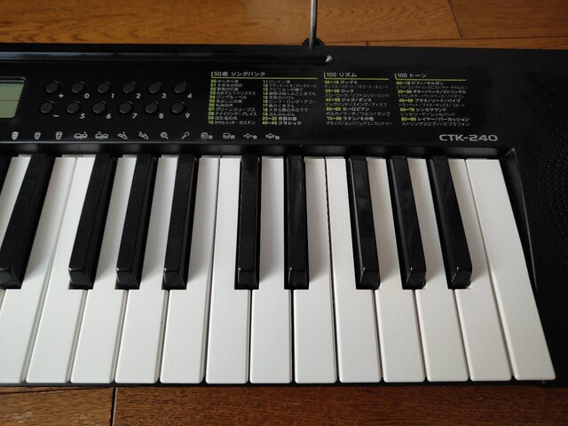 JVI CASIO L[{[h CTK-240  Ɠd/AV 