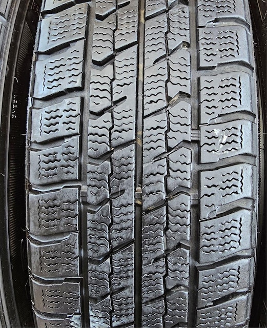 BALMINUM A~zC[14C`5.5J +45 PCD100 X^bhX^Ct4{Zcg 165/70R14 A  /oCN