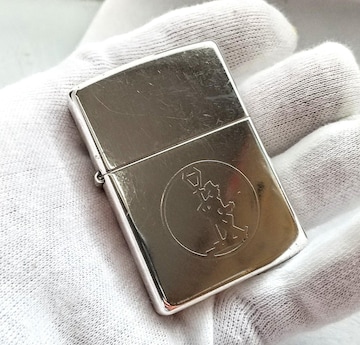 ZIPPO@Wb|C^[@hJ[@ς炢@ICC^[
