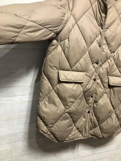 新品☆3Lベージュ系♪ライトダウンコート♪ノーカラーコート☆☆A321 新品☆3Lベージュ系♪ライトダウンコート♪ノーカラーコートA321