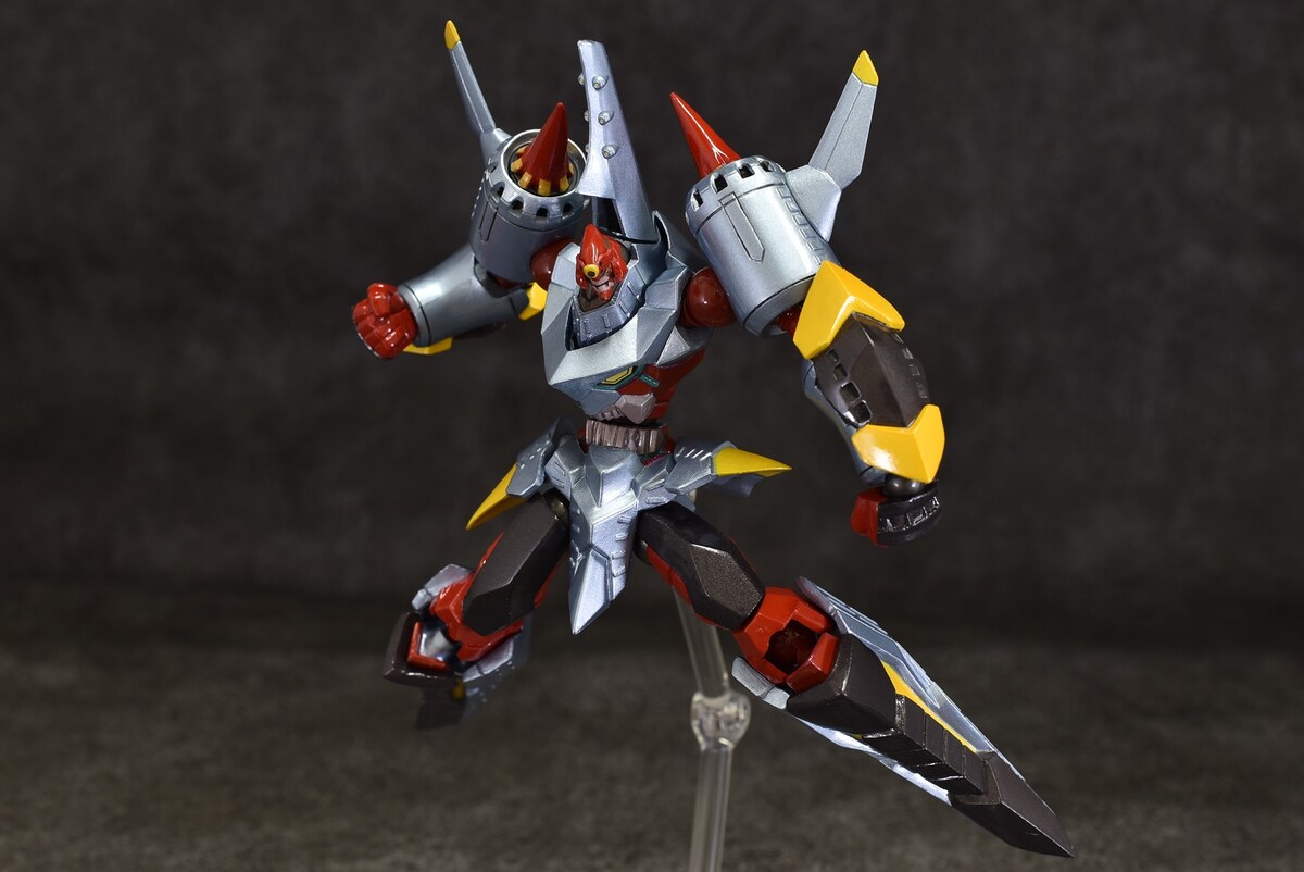 中古 リボルテック アークグレンラガン Amazon.co.jp: リボルテック No.070 天元突破グレンラガン