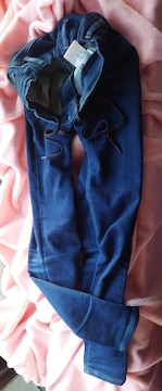 UNIQLO׽گų̛rLk̂т̂ѽگ_f޳ĺѕRt