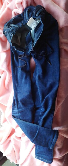 UNIQLOEgXgb`XLj[tBbgfjpcrLk̂т̂уXgb`_\tg^b`fރEGXgSRt 