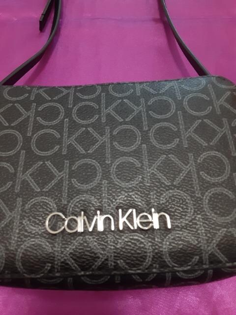 Calvin Klein@JoNC@ ubNV_[obOS  uh 