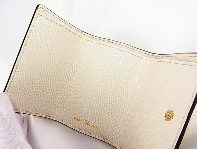 K@iTHE@MARC JACOBS@}[NWFCRuX O܂z  XibvVbg ~jz CG[xsN
