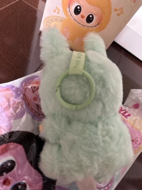 Labubu uu  }XRbg ʂ   