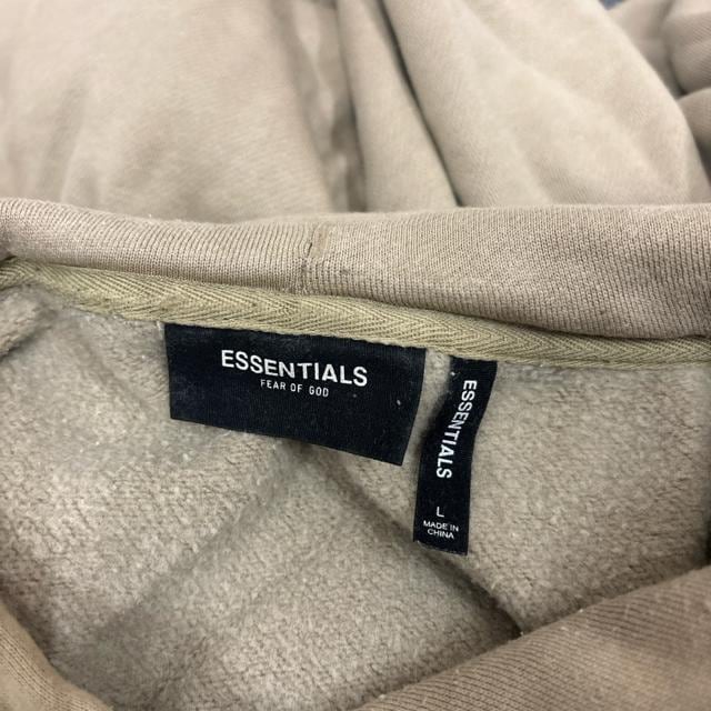  ESSENTIALS p[J[ L  jt@bV 