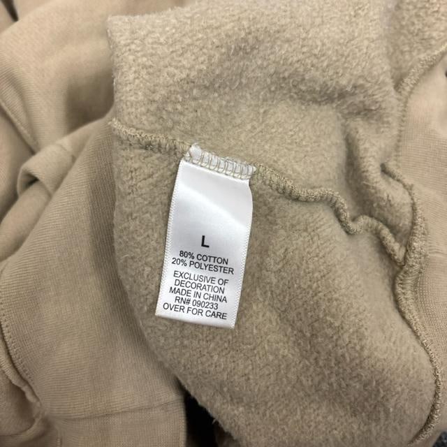  ESSENTIALS p[J[ L  jt@bV 
