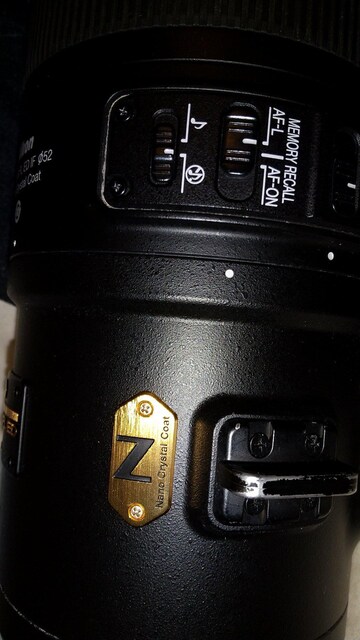 AF-S NIKKOR 800mm f/5.6E FL ED VR{A^[XJC68obO   Ɠd/AV 