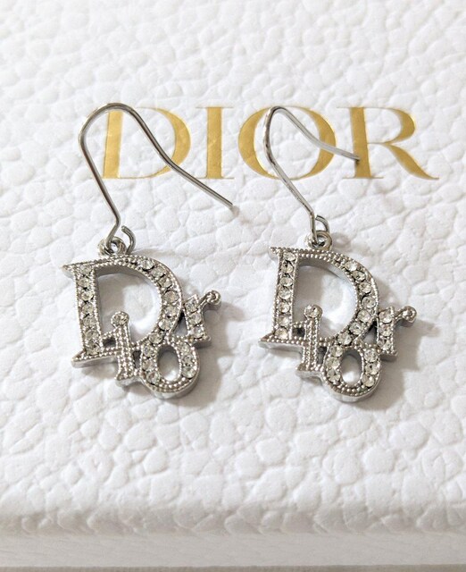 肨li@@قږgpzChristian Dior@sAX@DiorS 
