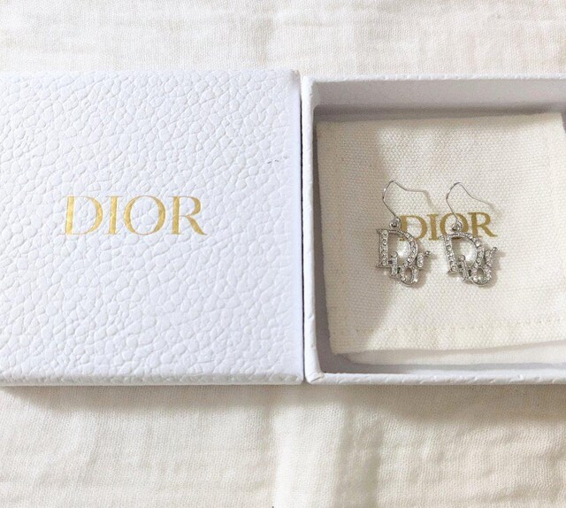 肨li@@قږgpzChristian Dior@sAX@DiorS