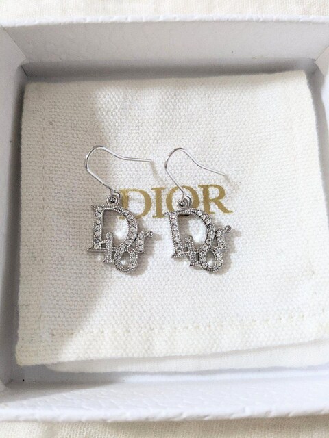 肨li@@قږgpzChristian Dior@sAX@DiorS