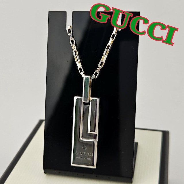 GUCCI lbNX   uh 