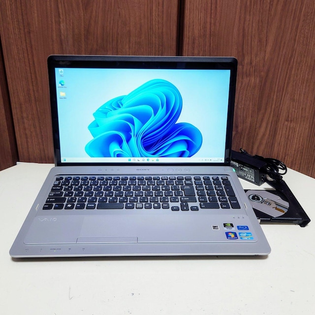 SONY VAIO Corei7 16GB SSD512GB OtBbN{[h tHD WebJ DVD  PC{/Ӌ@ 