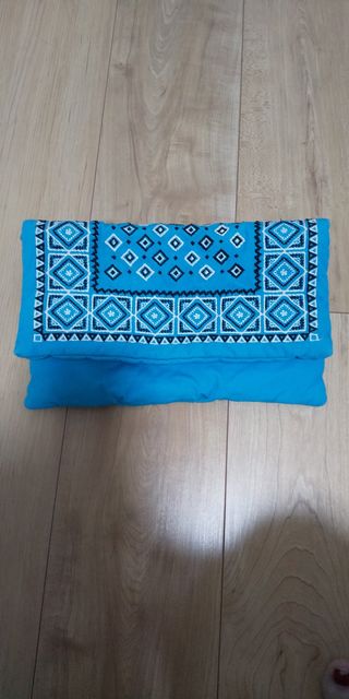 クラッチバッグ Shikica TOKYO shikica tokyo バンダナ柄クラッチバッグ - メルカリ