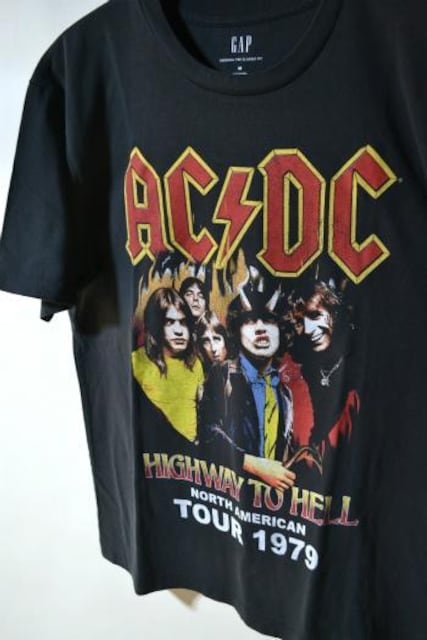 Vi GAP Mbv AC/DC 1979cA[ bNX OtBbNTVc  M Y ohTVc gp  uh 