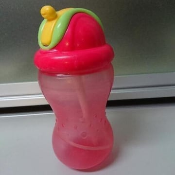 NUBY k[r[ Xg[}O