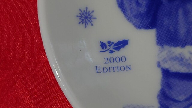 RJER[@񔄕i@mxeB@M@GM@XM@NX}X@2000EDITION