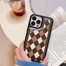 yViz iPhone 13 Pro A[KC `FbN g ACtH