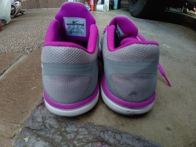 NIKE iCL Xj[J[  23.5p WMO  EH[LO U  tBbg\[  uh 