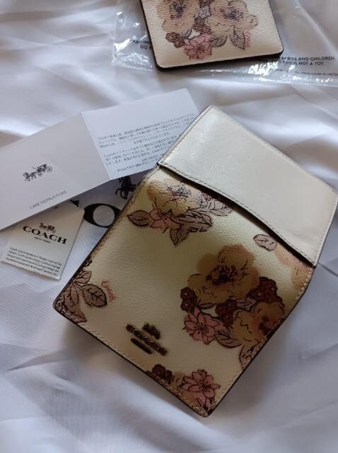 COACH2܂z_炩U[SnǂfGȉԕiR[`